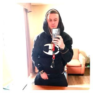 Meet your Posher, Kevin